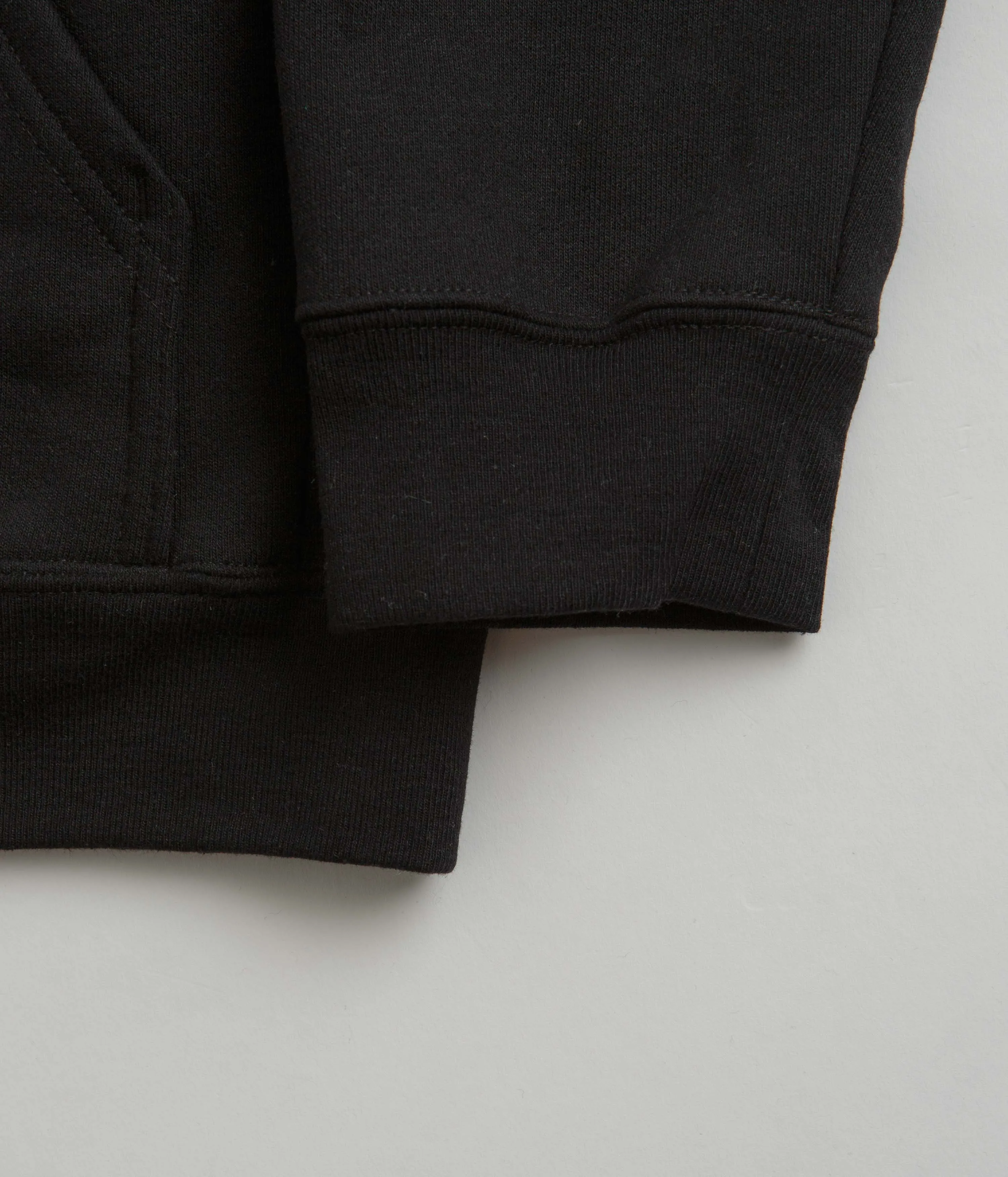 Patagonia P-6 Label Uprisal Hoodie - Black