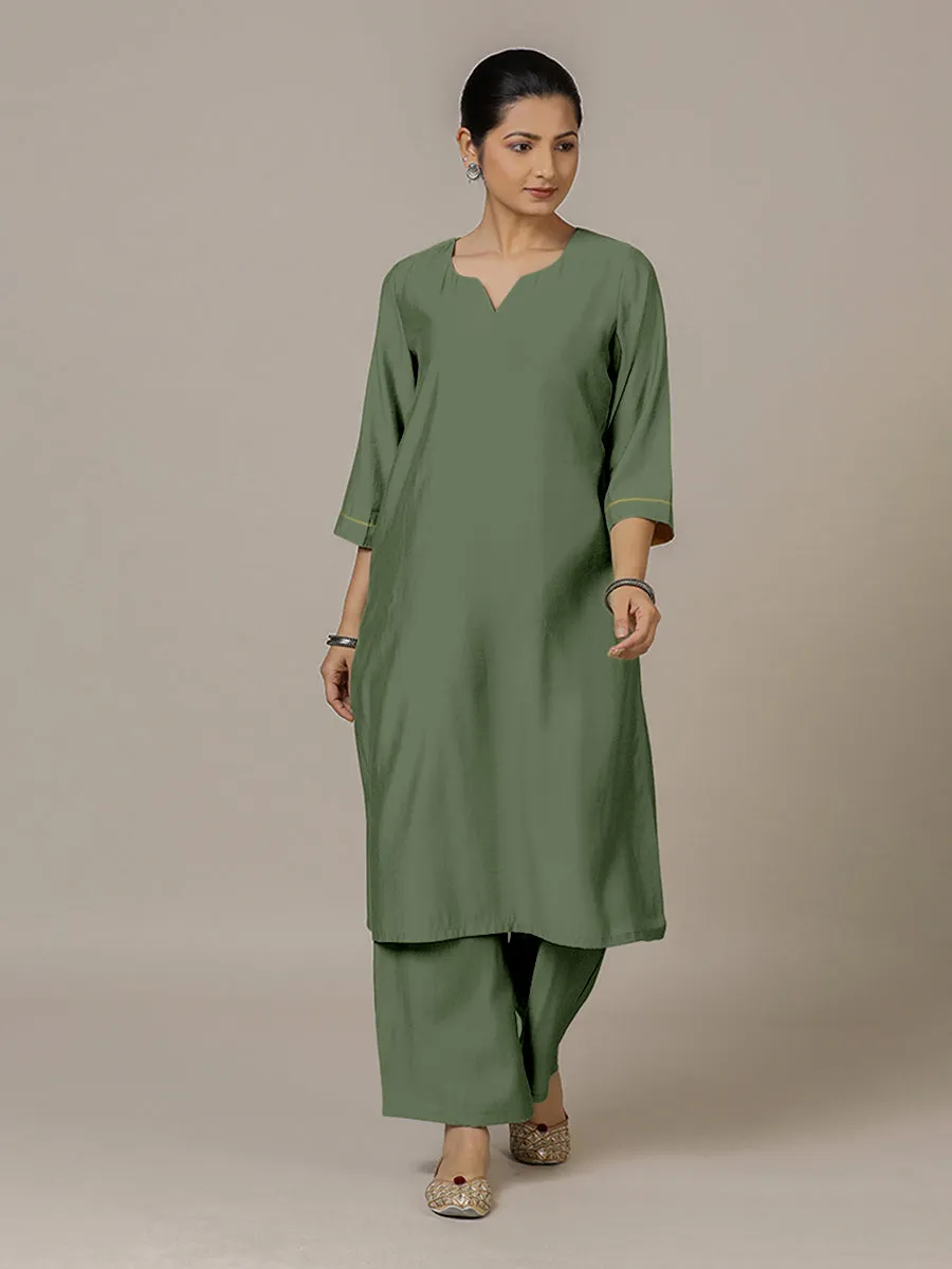 Sadaf x Rozaana | A Line Kurta in Hunter Green with Thread Work | Coords or Only Kurta