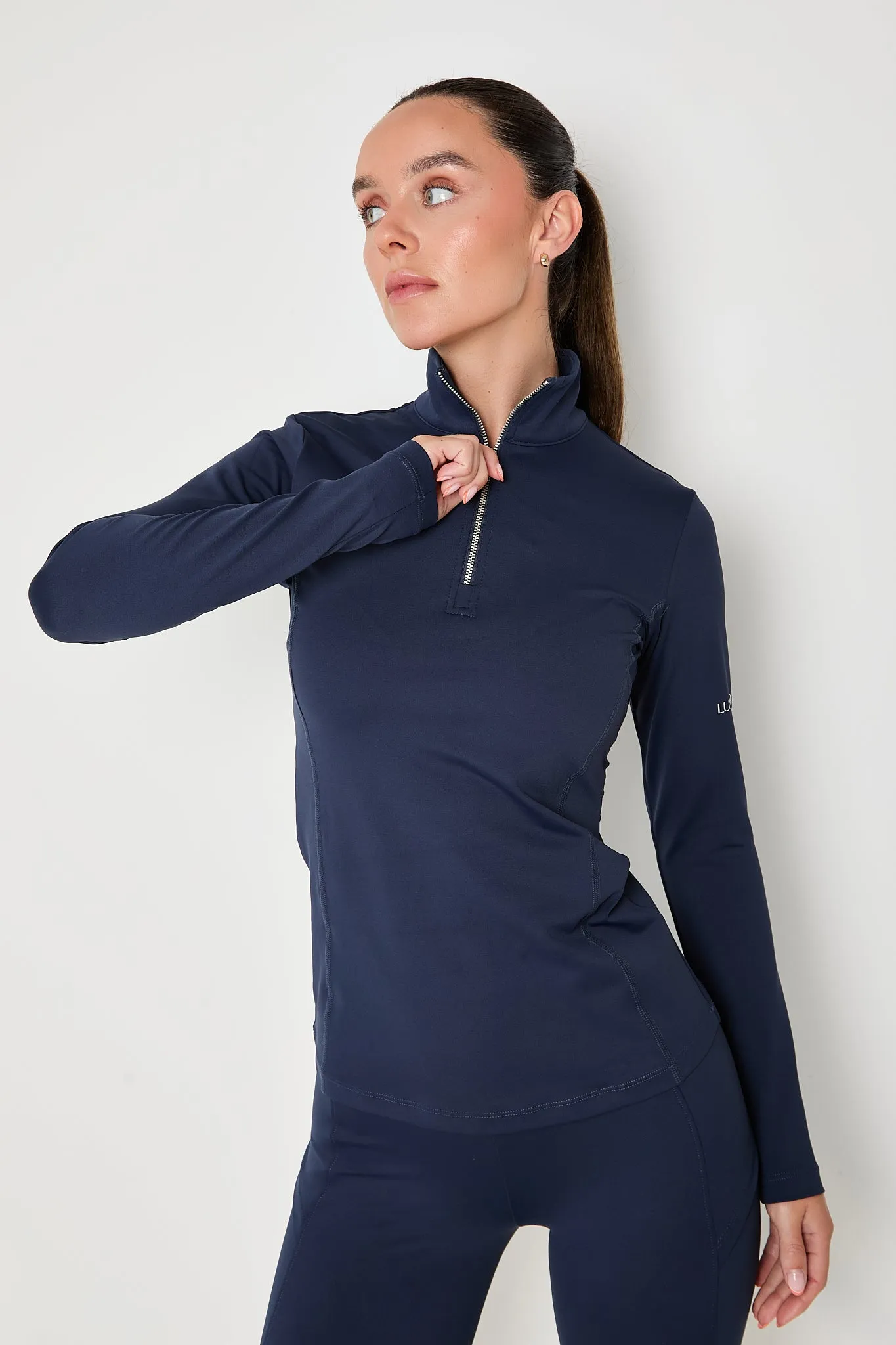 Signature Base Layer - Nova