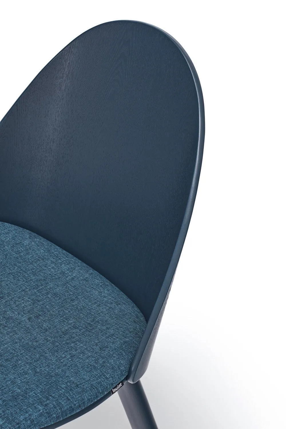 UMA chair blue